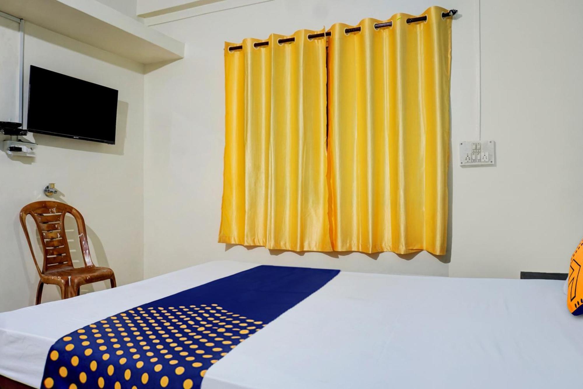 Spot On Samadhan Lodge Pune Exterior photo